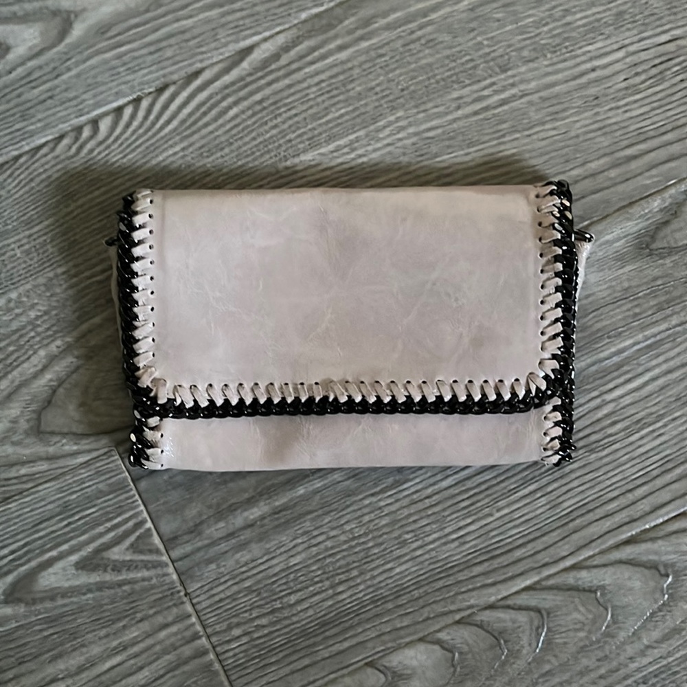 *NEW* Leather lavender flap top crossbody bag.